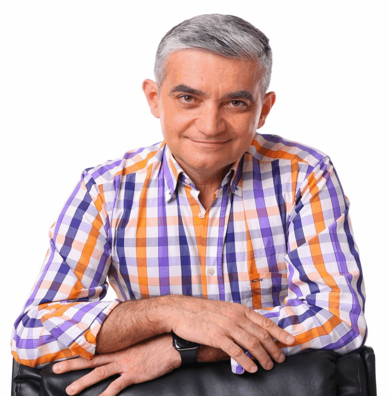 Edilul din Sinaia a anunţat că se întoarce la primărie. Vlad Oprea: „Dragi prieteni, de luni mă întorc. Cu aceeaşi energie”