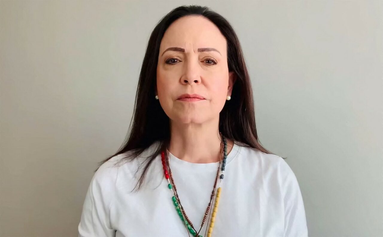 Maria Corina Machado îl AVERTIZEAZĂ pe Maduro. „Va pleca și cu discuții și fără”