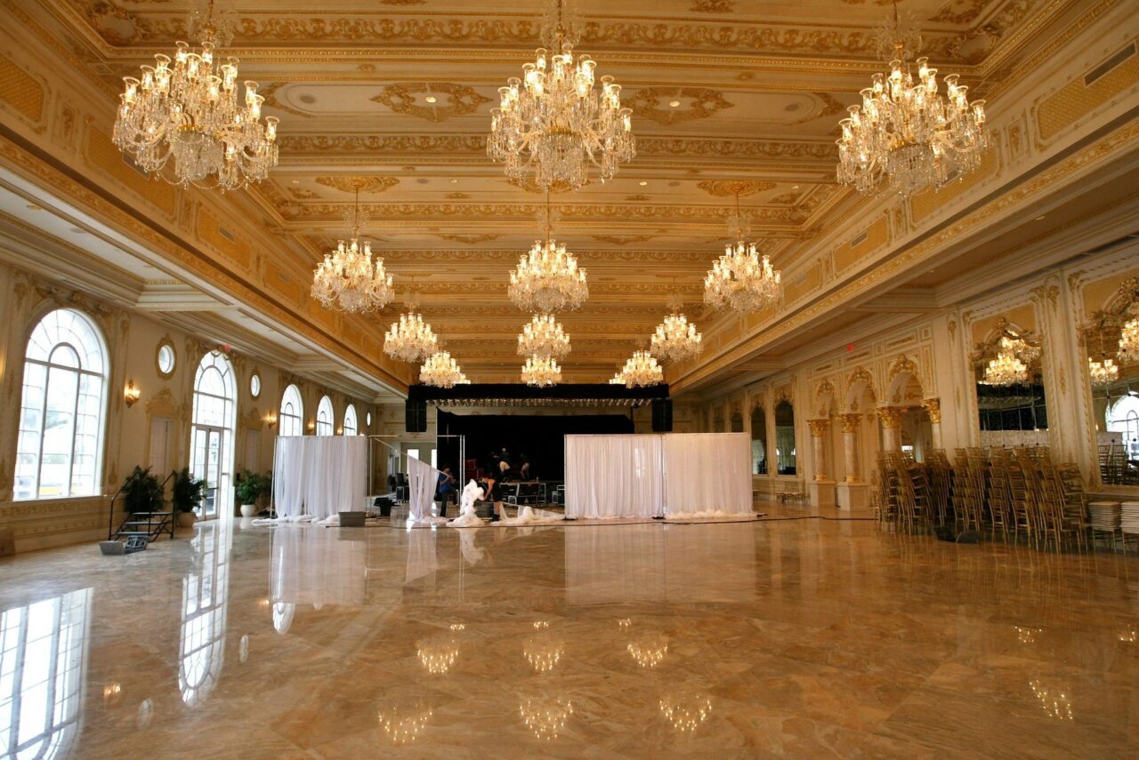 Eric Trump prezintă interiorul Palatului lui Donald Trump din Florida. Ce ascunde Mar a Lago?