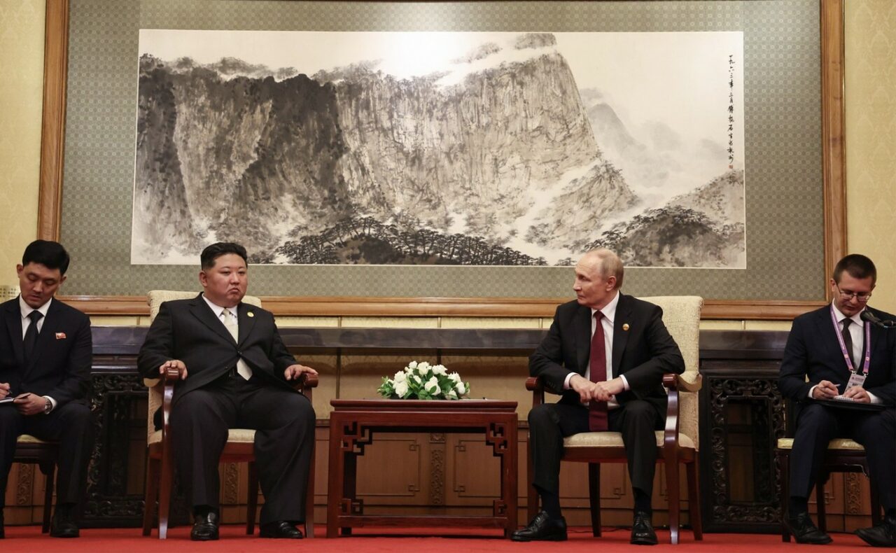 Seulul acuză Moscova că a oferit sprijin Phenianului în dezvoltarea unei noi RACHETE balistice intercontinentale