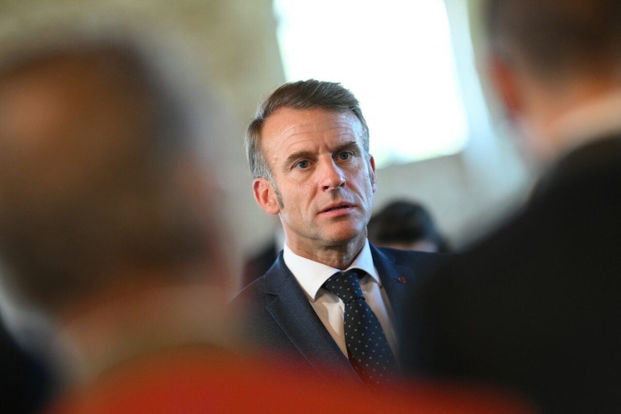 Macron lucrează la „actualizarea” doctrinei NUCLEARE franceze/ Anunțul va fi făcut „la începutul anului 2026”