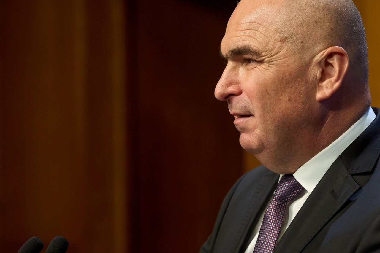 Bolojan, mesaj către PSD după ce s-a discutat desemnarea unui alt PREMIER: „N-au decât să vină să preia guvernarea”