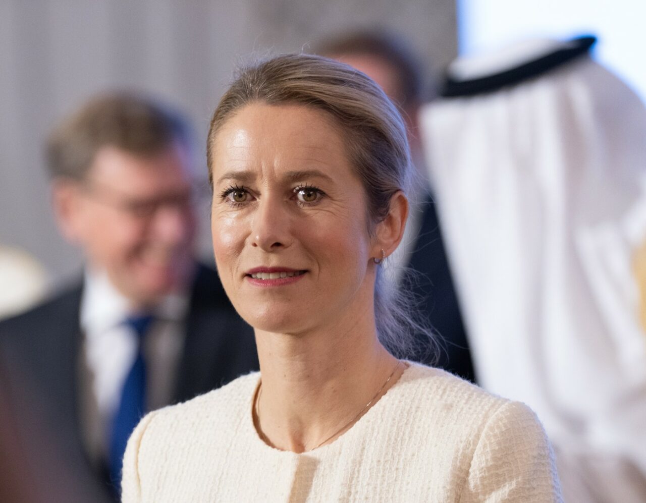 Kaja Kallas, șefa diplomației europene: Având în vedere evenimentele politice din ultimul timp, cred că e un „moment bun” pentru a începe să bem