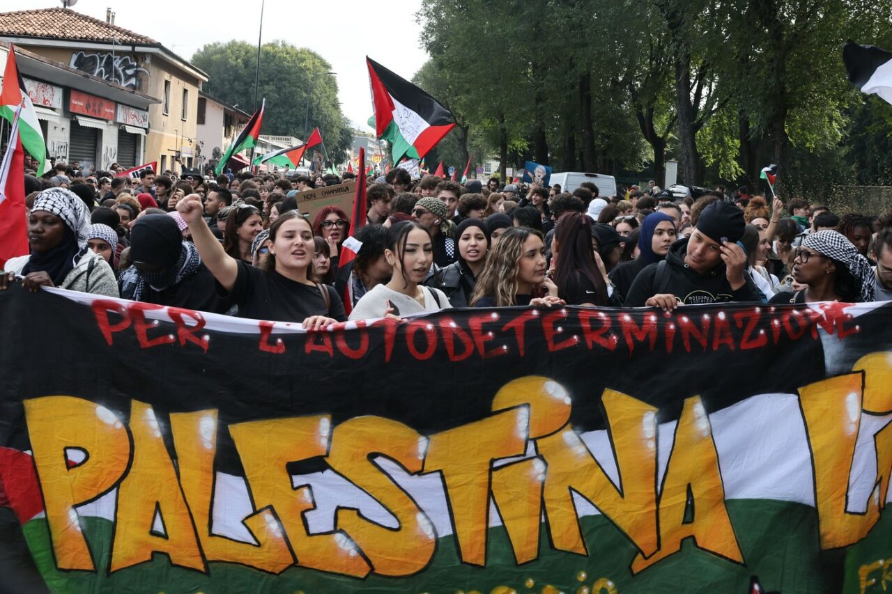 Protestatarii au BLOCAT Italia. Cum arată situația în orașele principale