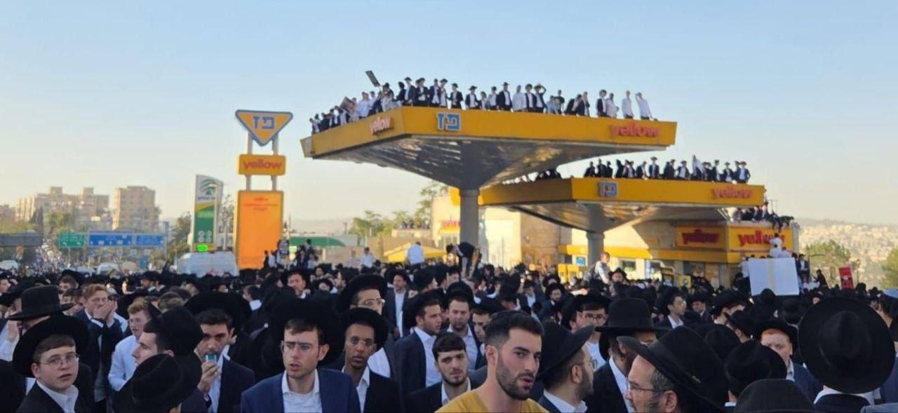 Proteste masive în Israel împotriva serviciului militar obligatoriu