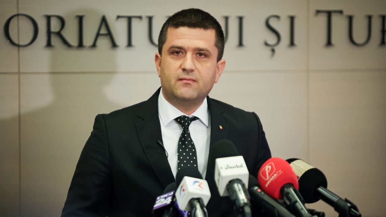 Radu Miruţă spune că USR continuă demersurile pentru eliminarea pensiilor speciale: „Vom merge mai departe cu declanşarea unui referendum”