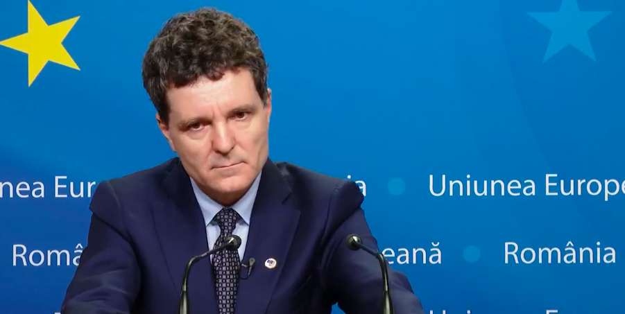 Nicușor Dan s-a încurcat, la final de Consiliu, în planul de susținere a Ucrainei. L-a redus, din greșeală, cu 1 an