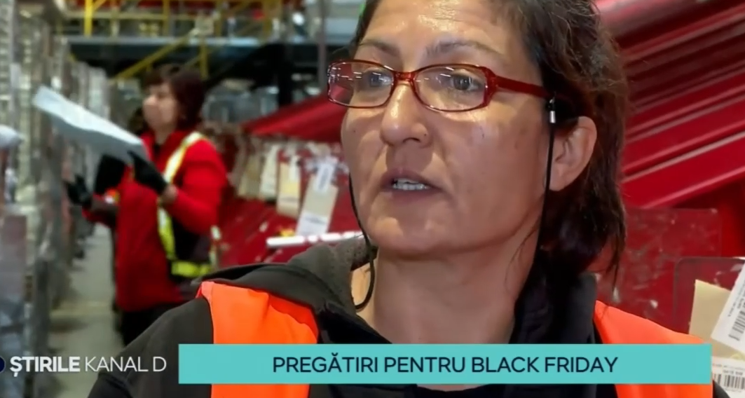 Pregătiri pentru Black Friday în România: ore lucrate peste program și angajați chemați de acasă la muncă