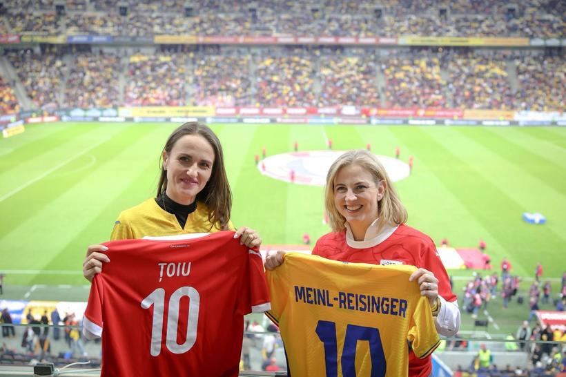 Țoiul de 10, cu noroc! România a câștigat meciul tricourilor! Ministra noastră, a dat clasă Austriei, 1-0