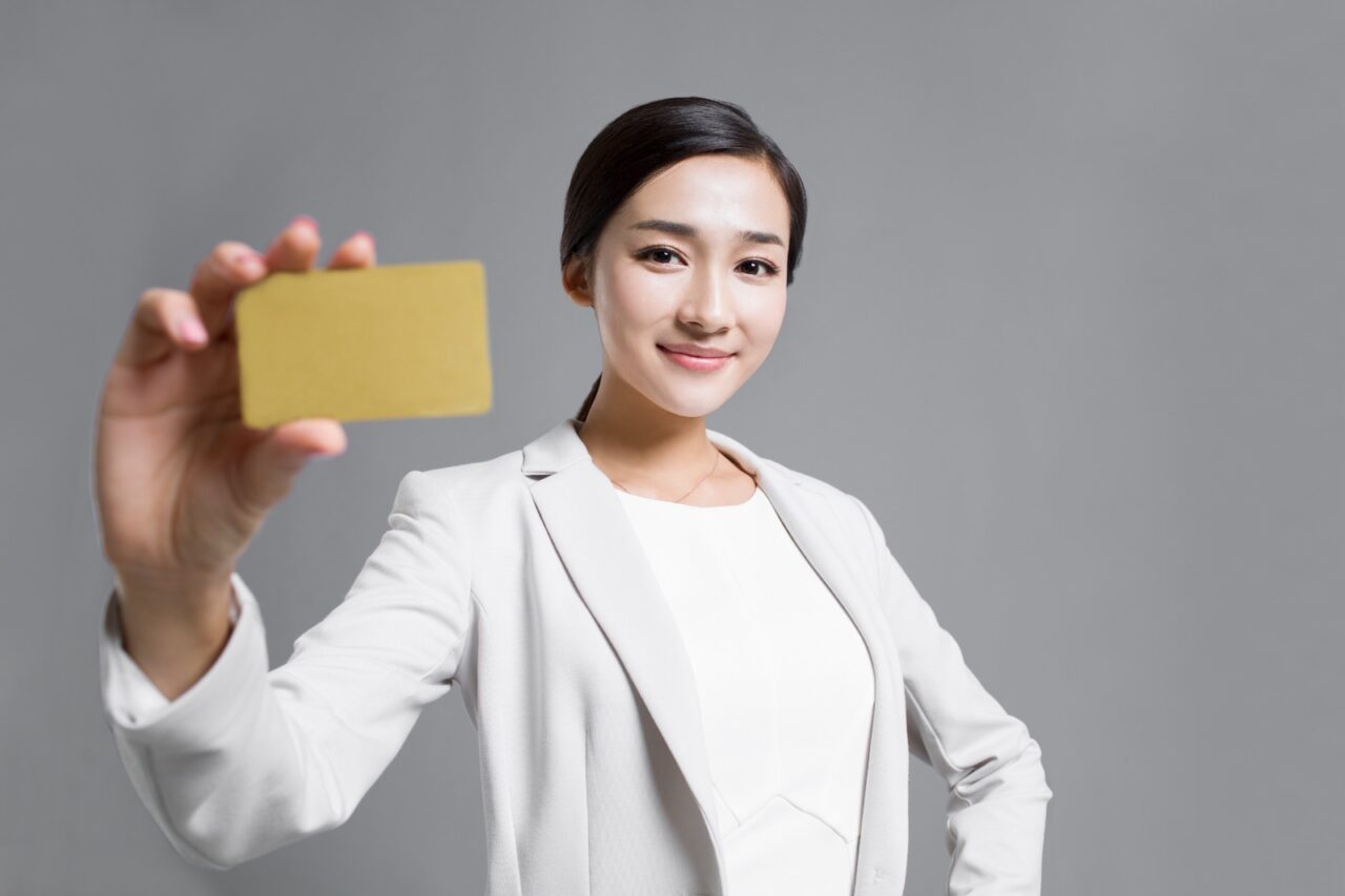 Viza de AUR: Cât i-ar putea costa pe investitorii străini să aibă drept de ședere timp de 5 ani în România, potrivit unui proiect de lege depus de PNL