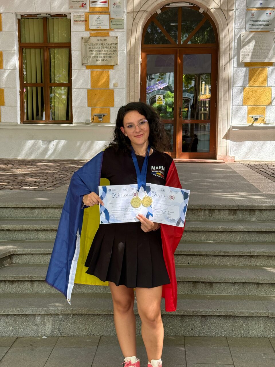 Maria - Lavinia Tudose, eleva care a obținut DUBLU AUR pentru România la Olimpiada Internațională de Engleză