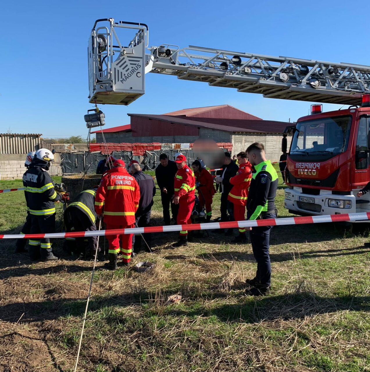 Tragedie în județul Dolj. Un bărbat și-a UCIS soția și a aruncat-o într-o fântână, apoi s-a sinucis