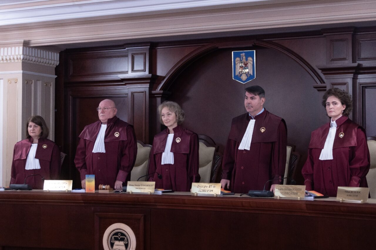 CCR anunță oficial de ce a „picat” reformele lui Bolojan