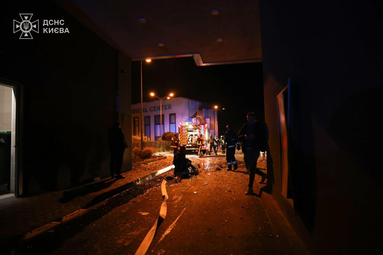 RĂZBOI în Ucraina, ziua 1.370. Rusia bombardează masiv infrastructura energetică/SUA, acuzate de presiuni în timpul negocierilor de la Geneva