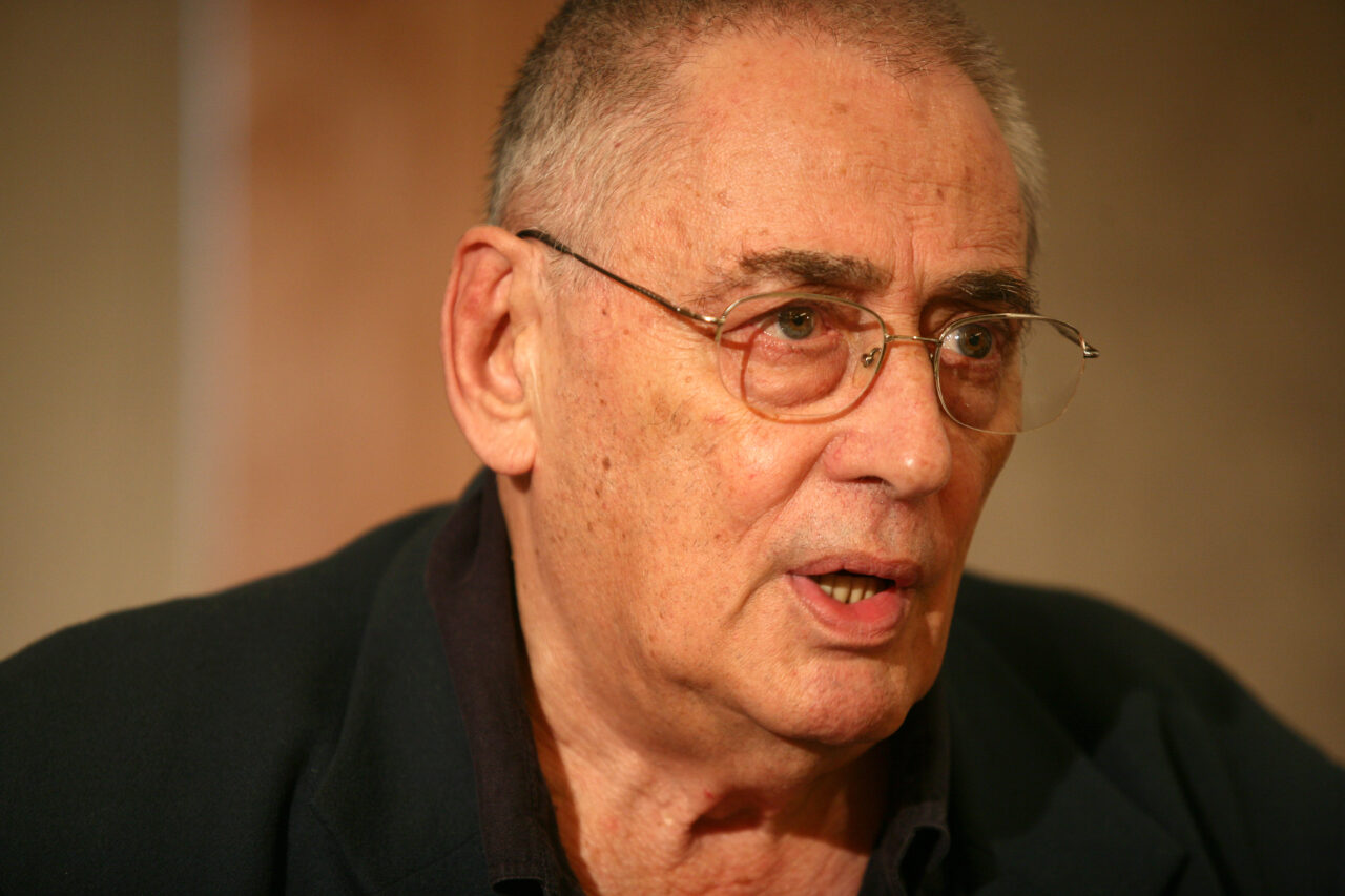 Unde ar putea fi înmormântat Horia Moculescu. Pe Aleea Artiștilor din Cimitirul Bellu nu mai sunt locuri de veci