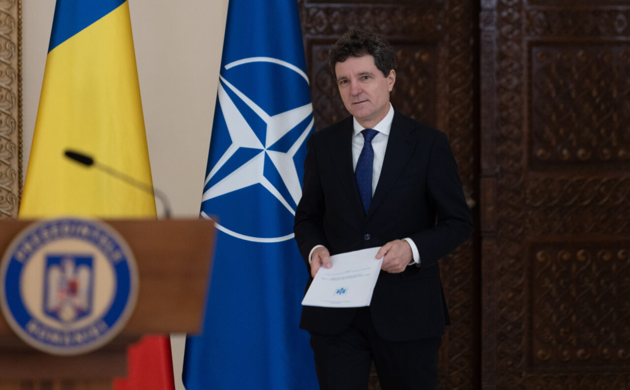 Strategia de Apărare 2025–2030, aprobată de CSAT ajunge în Parlament. Nicușor Dan va prezenta noile priorități pentru securitatea României