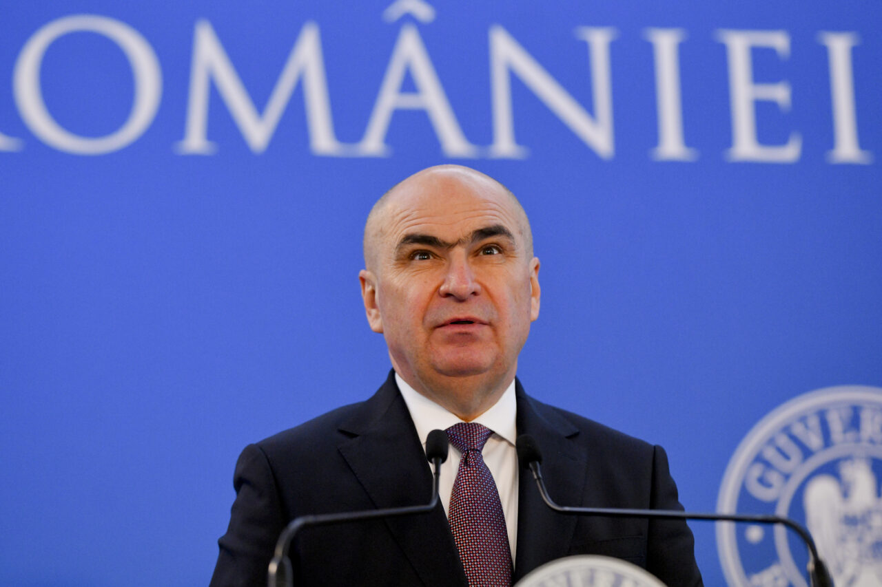 Bolojan amenință companiile datoare la stat cu lichidarea: „Aceste companii, care sunt de fapt o gaură neagră, nu mai trebuie să aibă activitate”