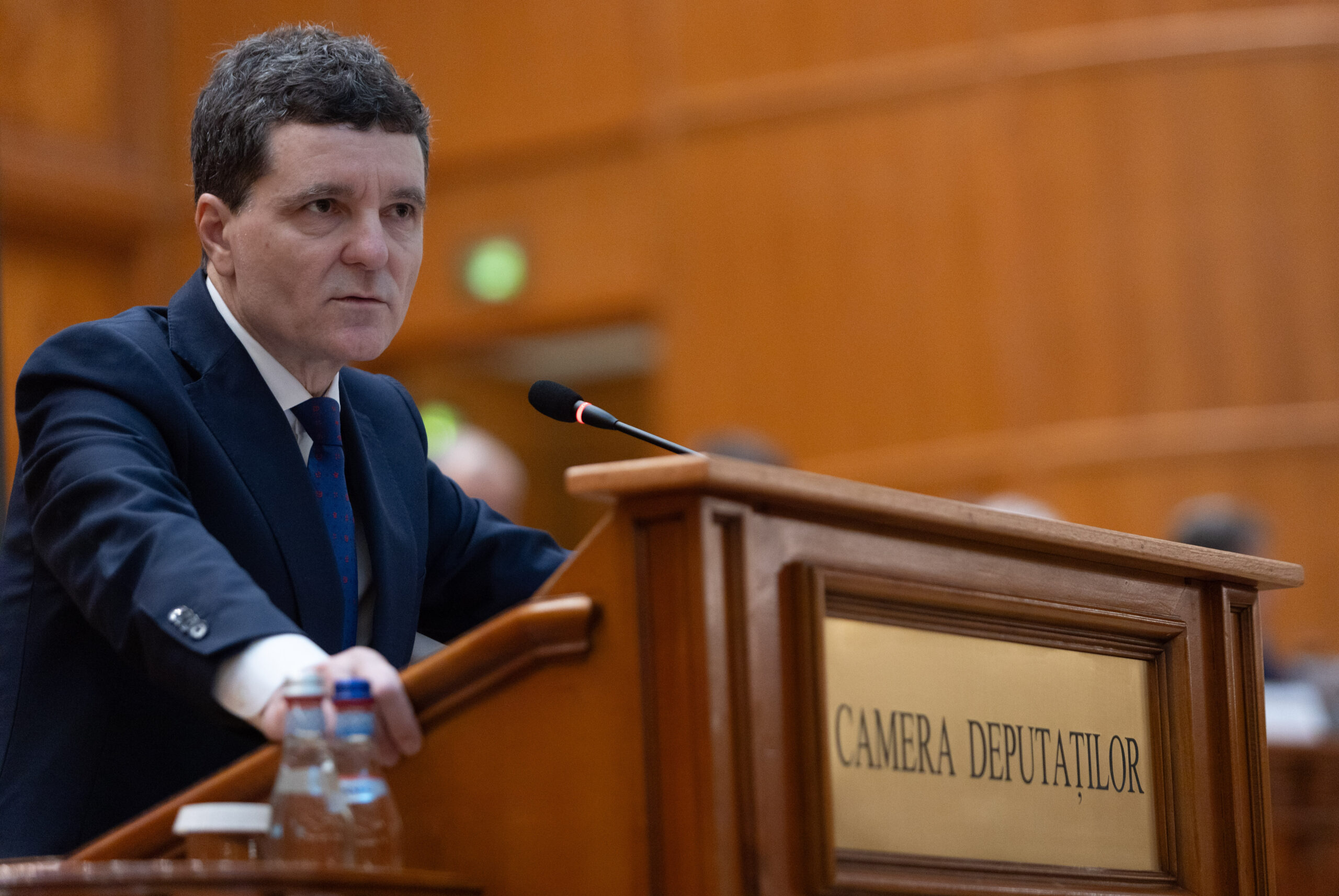 Nicușor Dan: Unitate SRI pentru corupție