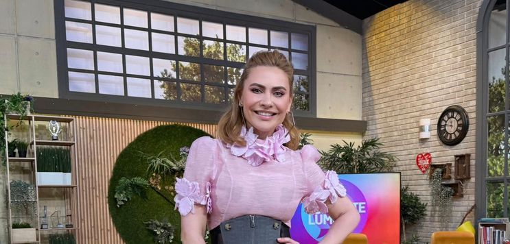 FOTO. Adina Buzatu se pregătește să devină SOACRĂ mică. Când va avea loc nunta fiicei sale