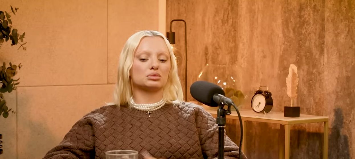 Prin ce a trecut Alexandra Stan cu un fost partener. ”M-a dat afară din casă după ce mi-a tras și două palme”