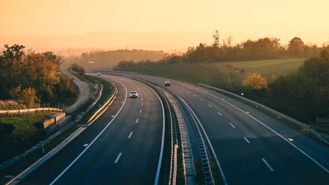 Anunț despre cel mai dificil lot al Autostrăzii Unirii. Ministrul Transporturilor: „Proiect de o complexitate tehnică ridicată”