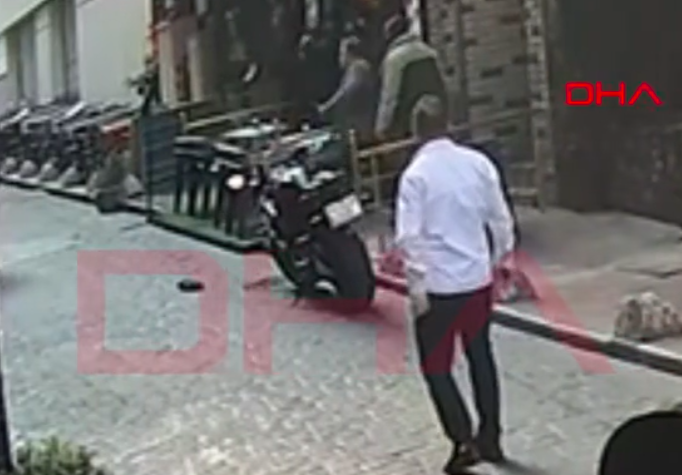 Doi români au fost răniţi într-un incident armat, în piaţa Taksim din Istanbul. Ce spune MAE