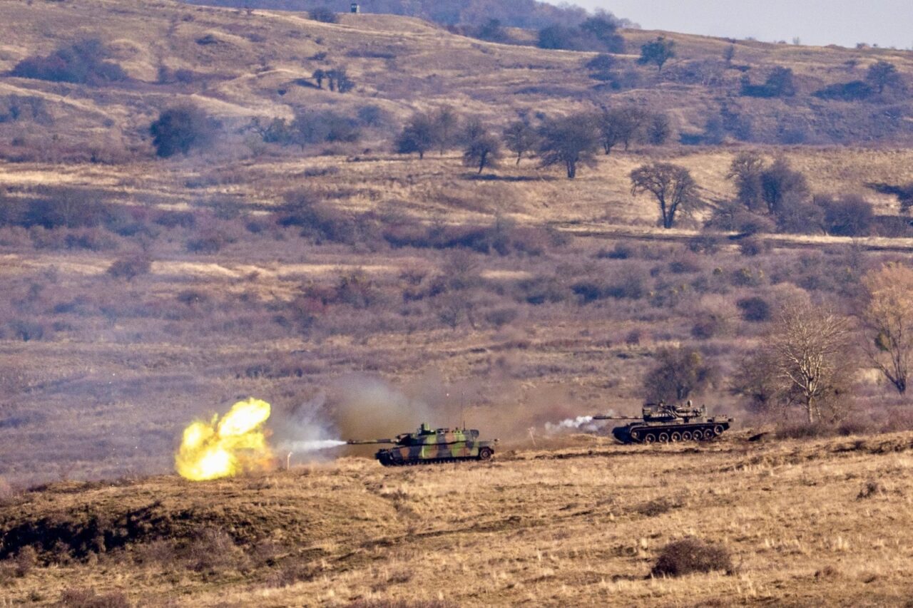 România după retragerea trupelor SUA: Franței i-a 5 zile să trimită o navă la un exercițiu militar