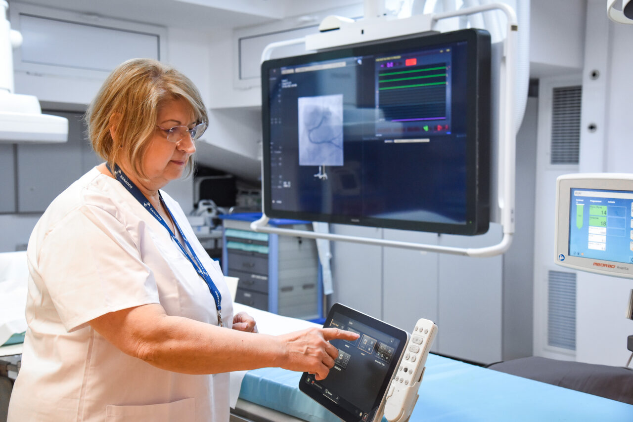 Durere puternică de picior, în timpul unui zbor cu avionul. Ce boală avea un bărbat