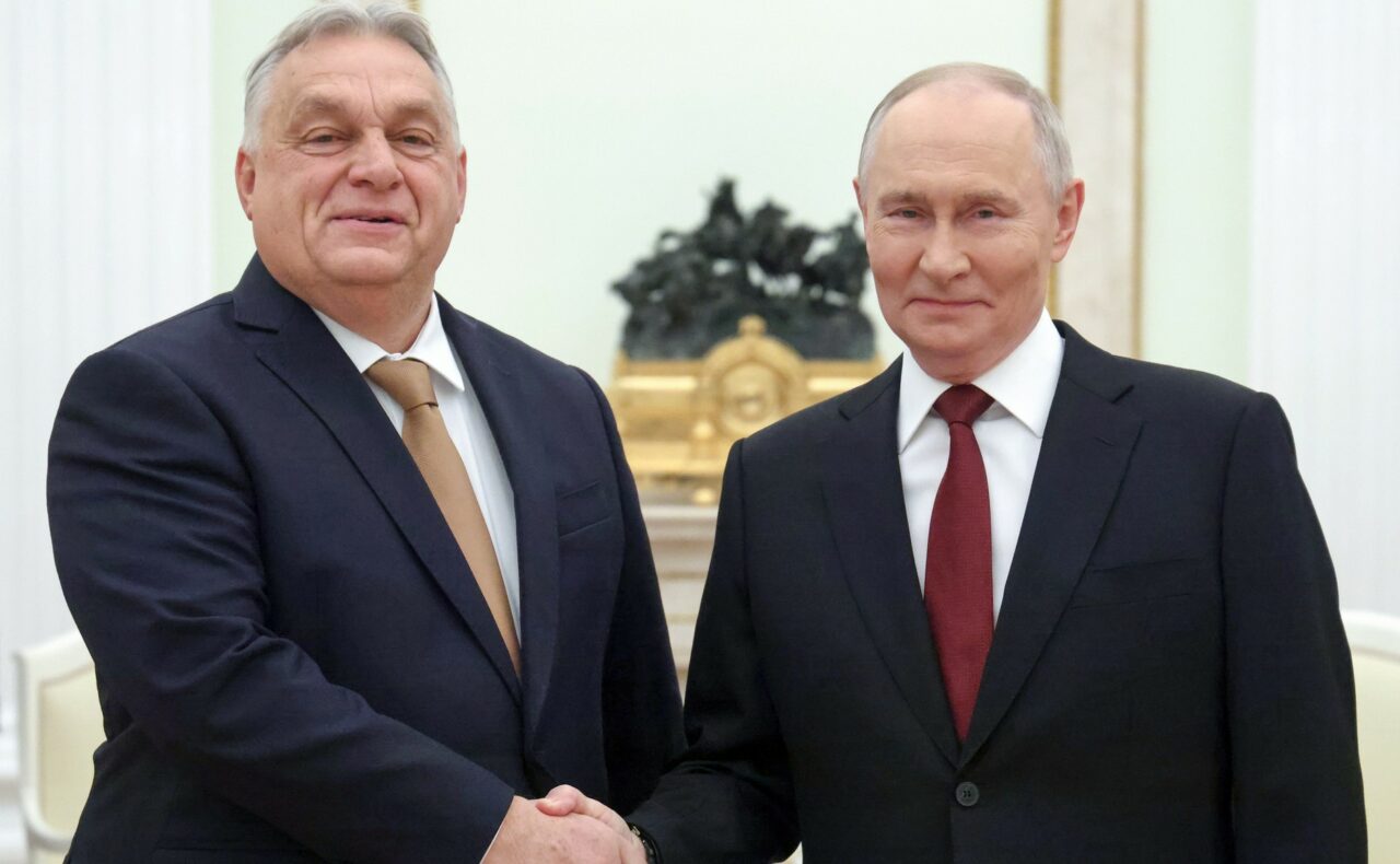 Întâlnirea dintre Orban și Putin este în plină desfășurare. Pe agenda întâlnirii cu Putin se află petrolul, gazele și pacea din Ucraina