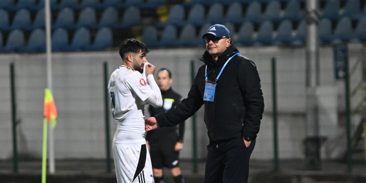 FC Argeș – FC Botoșani 0-0 | Leo Grozavu: „Am văzut oameni care înjură, scuipă, aruncă peste gard brichete”