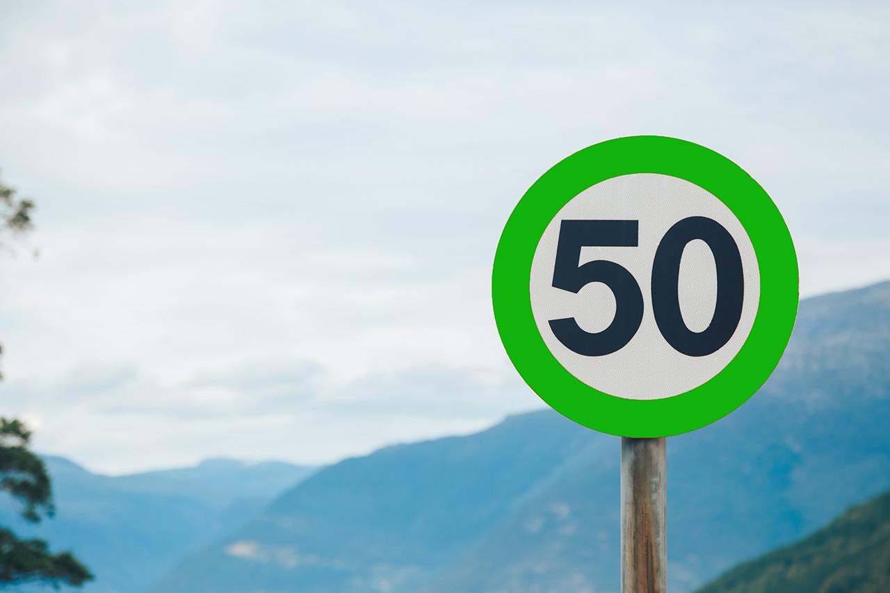 Noile indicatoare rutiere cu chenar verde. Ce semnifică și unde le găsim