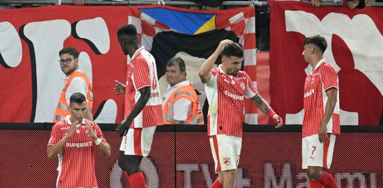 Doi fotbaliști de BAZĂ de la Dinamo s-au accidentat și nu mai joacă în acest an