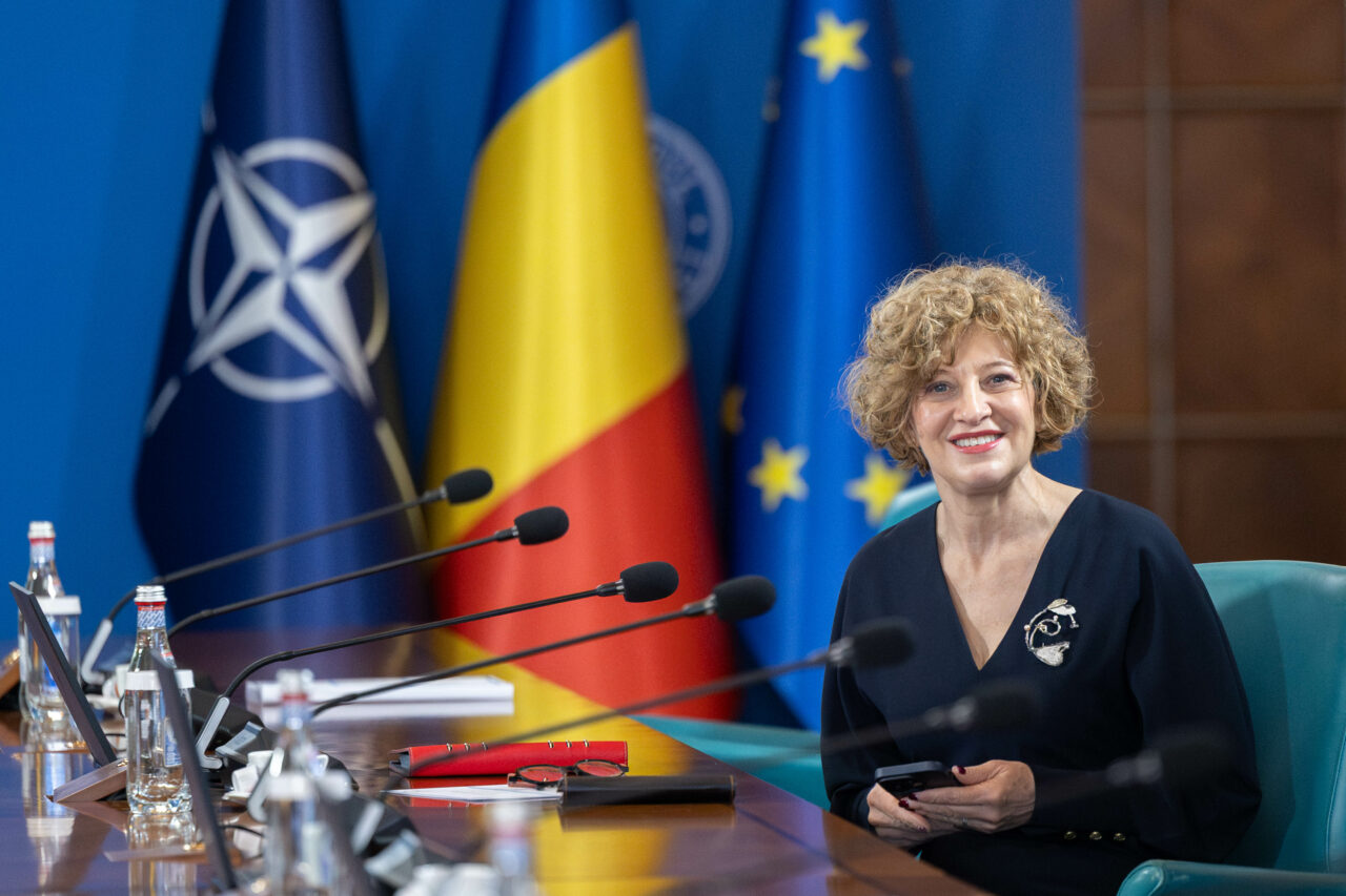 Reacție DURĂ din partea magistraților: „Oana Gheorghiu și-a început mandatul luând la țintă statul de drept”