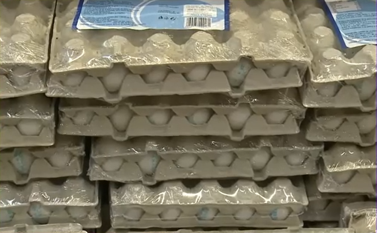 Românii sunt revoltați de prețurile la ouă din supermarket: „Ce e în neregulă cu țara asta?”