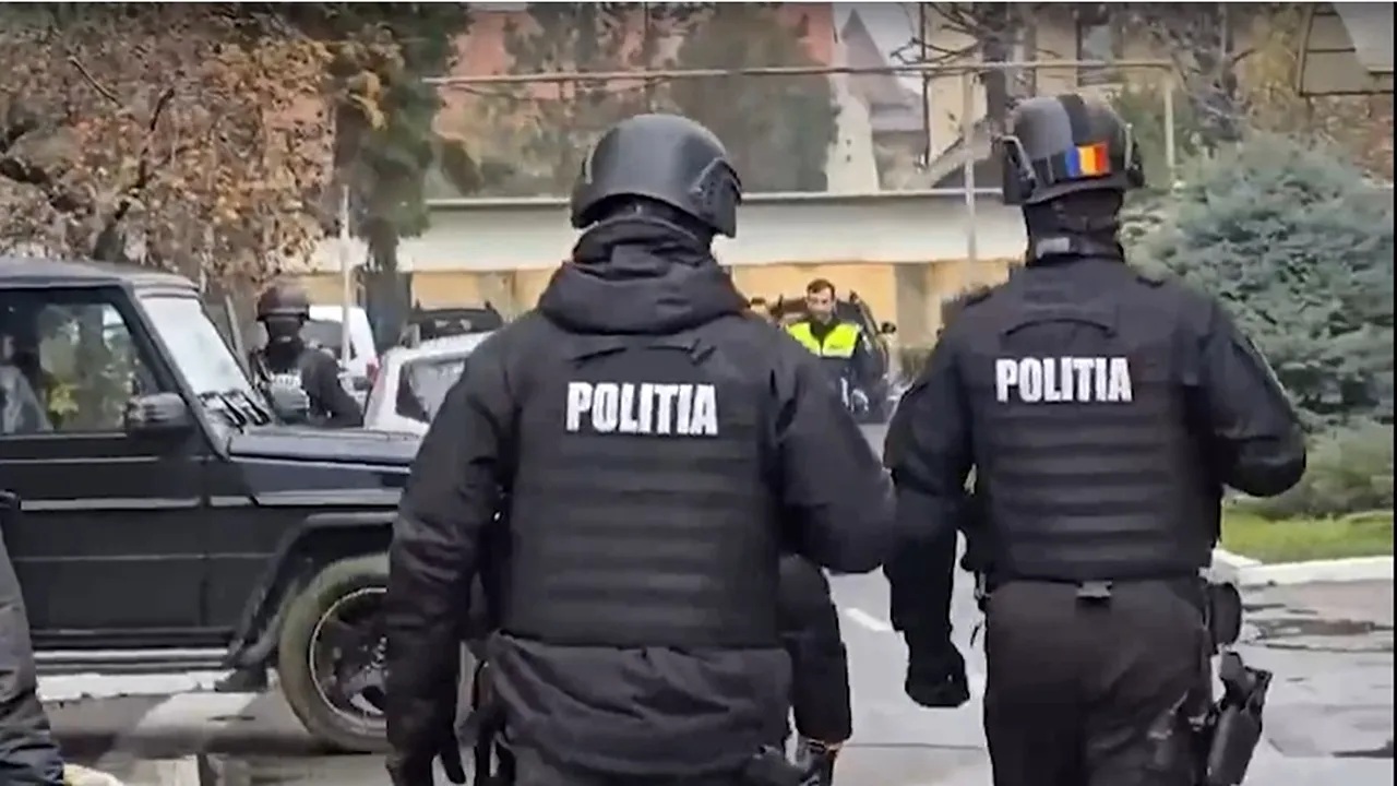 Zeci de PERCHEZIȚII în București și în alte 7 județe. Vizat de acuzații grave ar fi un om de afaceri din Vaslui. Audierile au loc la Iași