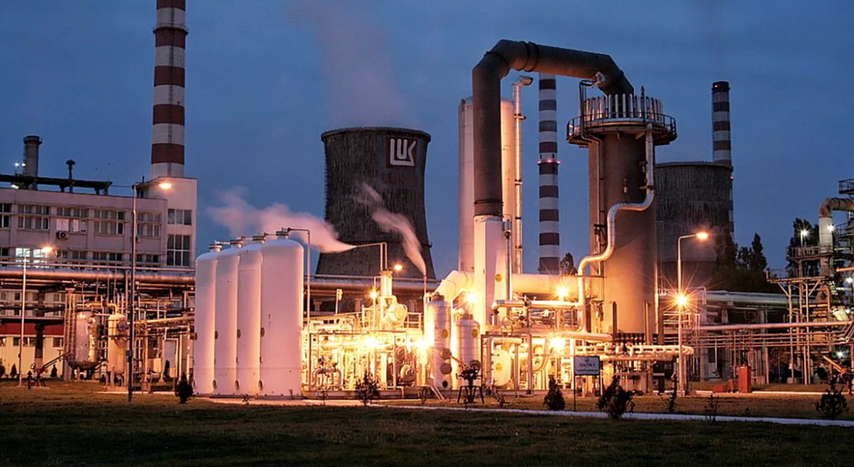 Camera Deputaților adoptă OUG-ul privind sancțiunile internaționale. Sancțiunile pentru Lukoil sunt în vigoare de pe 21 noiembrie