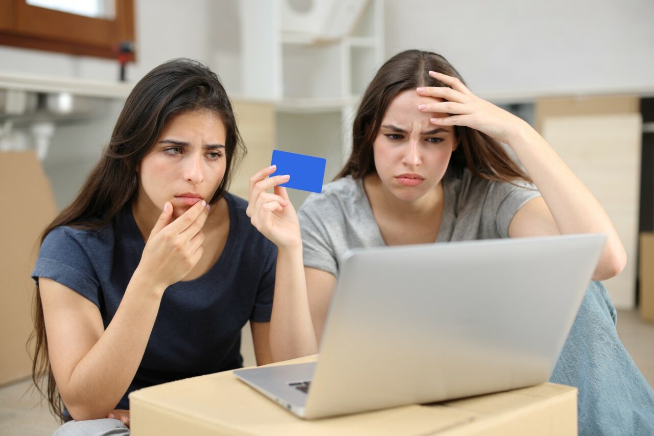 Cât trebuie să câștigi în 2025 ca să iei un CREDIT pentru locuință? Prețuri record la case și apartamente în marile orașe din România