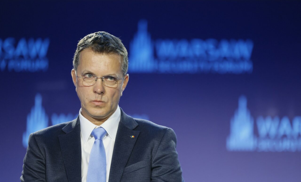 Cazul Moșteanu aprinde spiritele în Guvern. Sindicaliștii atacă „reforma Bolojan”: „Se intră în stat fără filtre de competență”