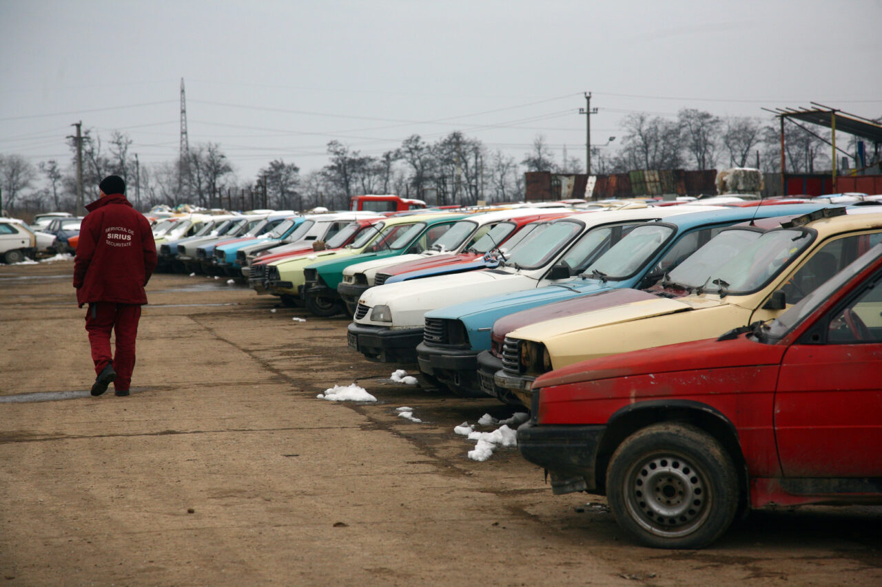 Programul Rabla 2025 începe de joi, 6 noiembrie 2025, pentru persoanele fizice. Până când se pot face înscrierile