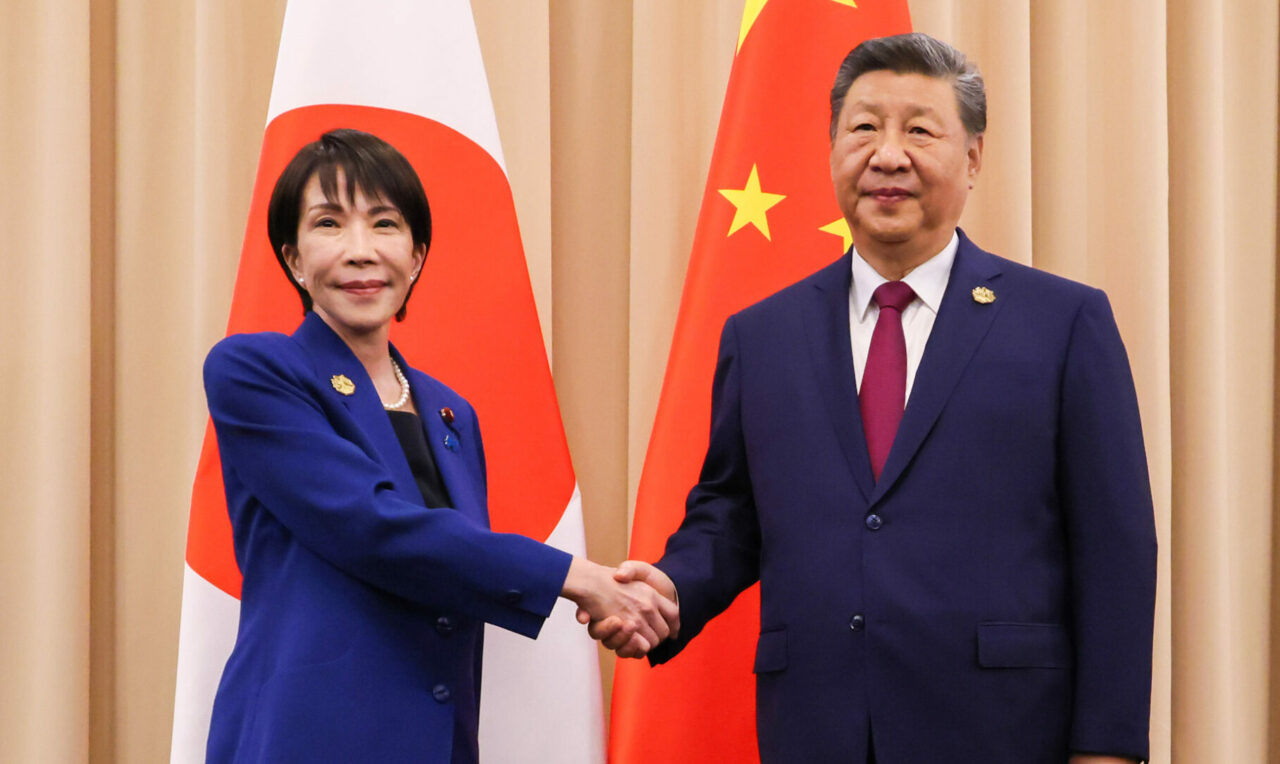 Cearta la ONU: Premierul Japoniei anunță că va apăra Taiwanul în caz de invazie. China denunță Japonia pentru „amenințare cu intervenție militară”