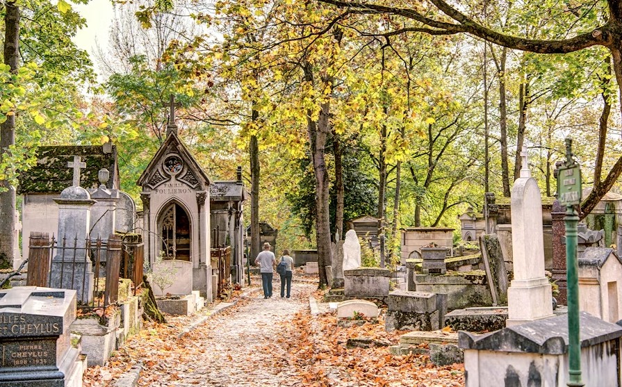 Orașul european unde poți participa la loteria mormintelor. Șansele de a deveni vecin pentru totdeauna cu Jim Morrison, Oscar Wilde și Edith Piaf