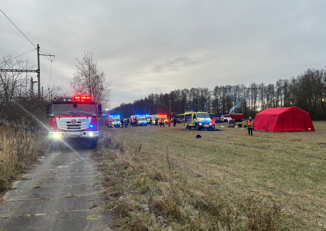 Accident feroviar grav în Cehia. Autoritățile vorbesc despre zeci de răniți