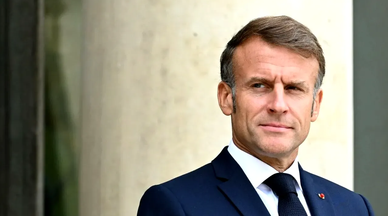 Macron vine cu clarificări, după declarațiile Șefului Statului Major: Noul serviciu militar voluntar nu va implica trimiterea tinerilor pe front