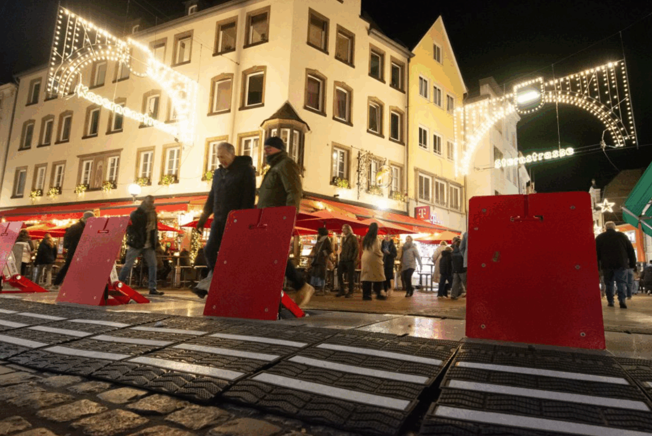 Frica de atacuri în perioada Sărbătorilor i-a făcut pe germani să majoreze cu 44% sumele alocate pentru securitatea Târgurilor de Crăciun