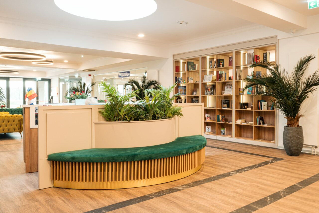 Dragoș Dobrescu, fondatorul celui mai mare centru de seniori din Europa, Vitalitas: „Să vezi un om de 70-80 de ani fericit, asta nu are preț”