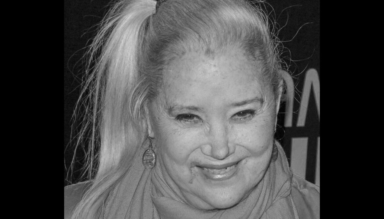 Lumea filmului hollywoodian e în doliu! Sally Kirkland, actrița îndrăgită de români, a murit la 84 de ani