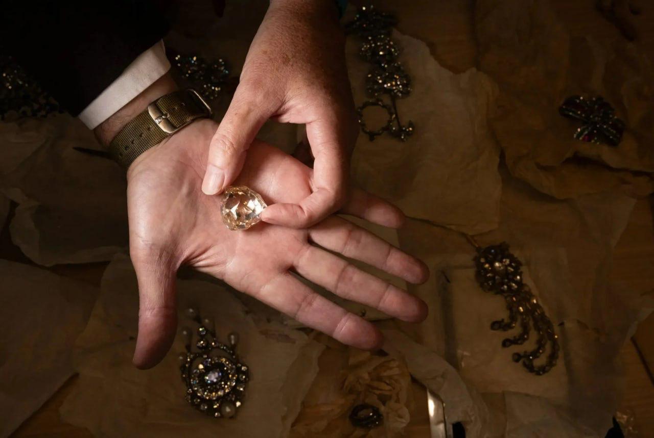 Legendarul diamant „Florentinul” a fost găsit în Canada după un secol de mister. Bijuteria era ascunsă într-un seif bancar