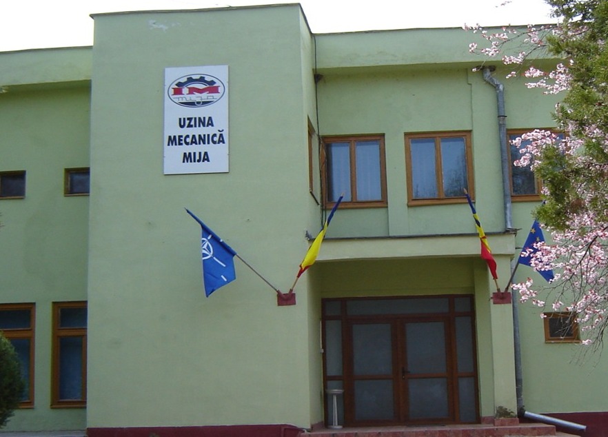 Incendiu la Uzina Mija din Dâmbovița. 25 de persoane au fost evacuate din depozitul de muniție