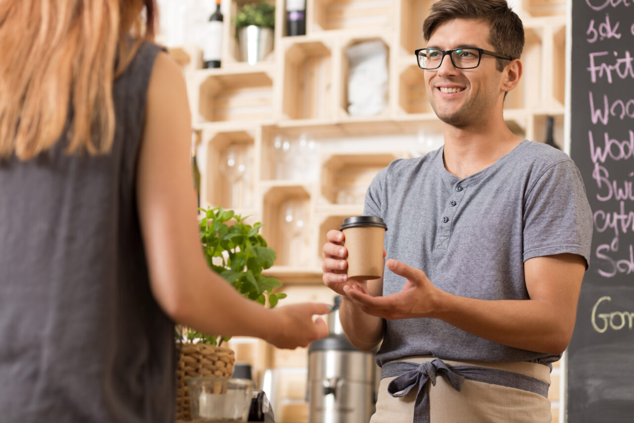 Turistă din Italia, revoltată de cât costă o cafea în București: „La revedere, România, nu mă mai întorc niciodată”