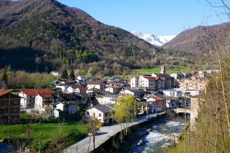 Record de nașteri într-un sat cu doar 400 de locuitori: „Aici se trăiește bine”